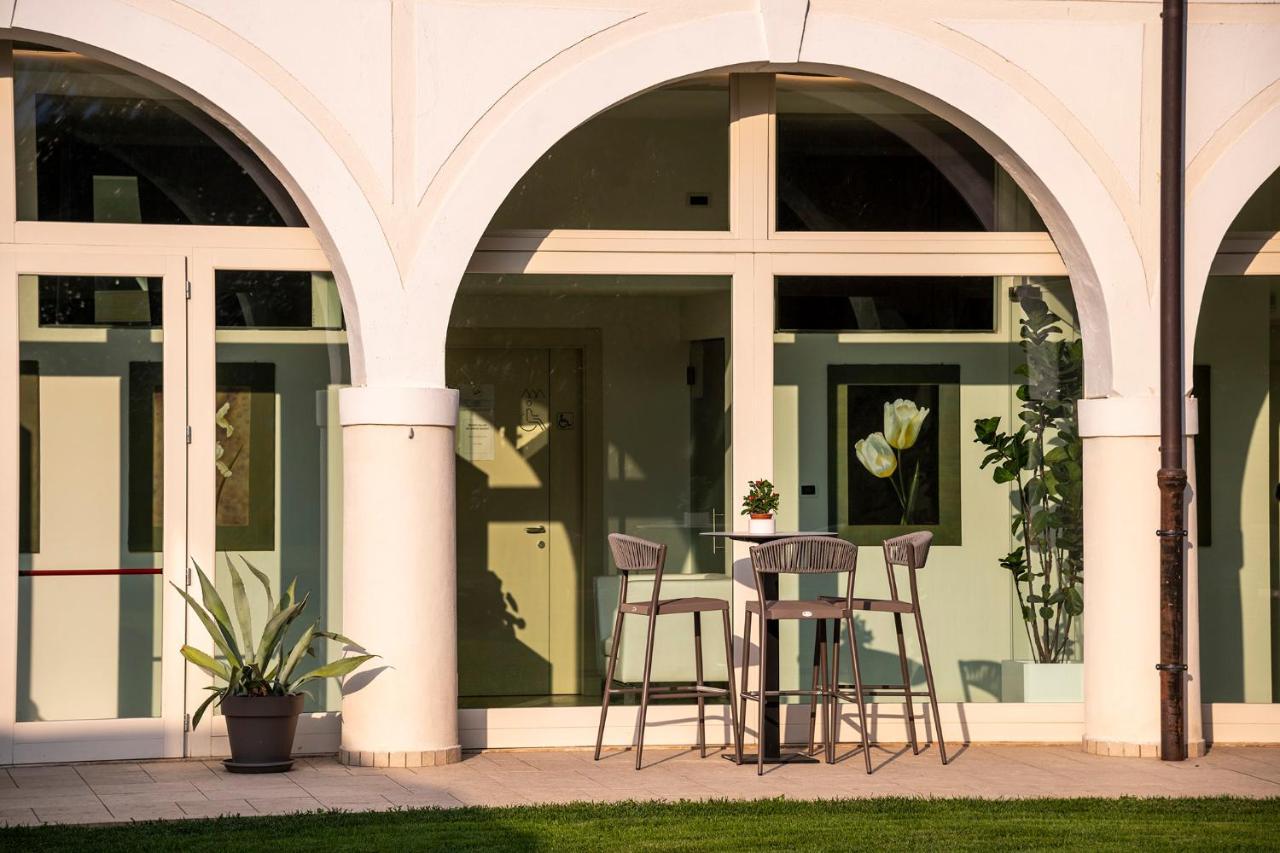 Hotel Villa I Pini 马洛 外观 照片