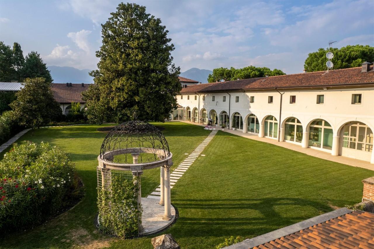 Hotel Villa I Pini 马洛 外观 照片