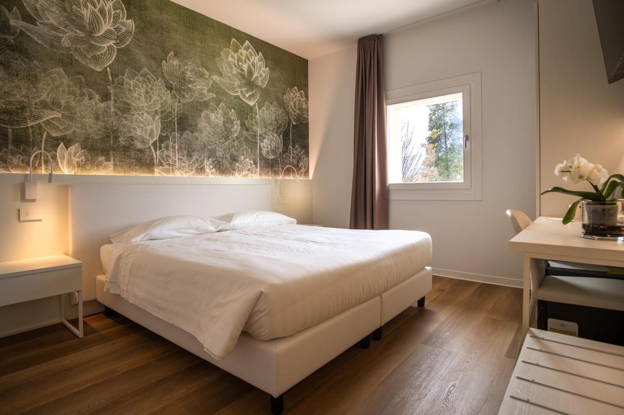 Hotel Villa I Pini 马洛 外观 照片