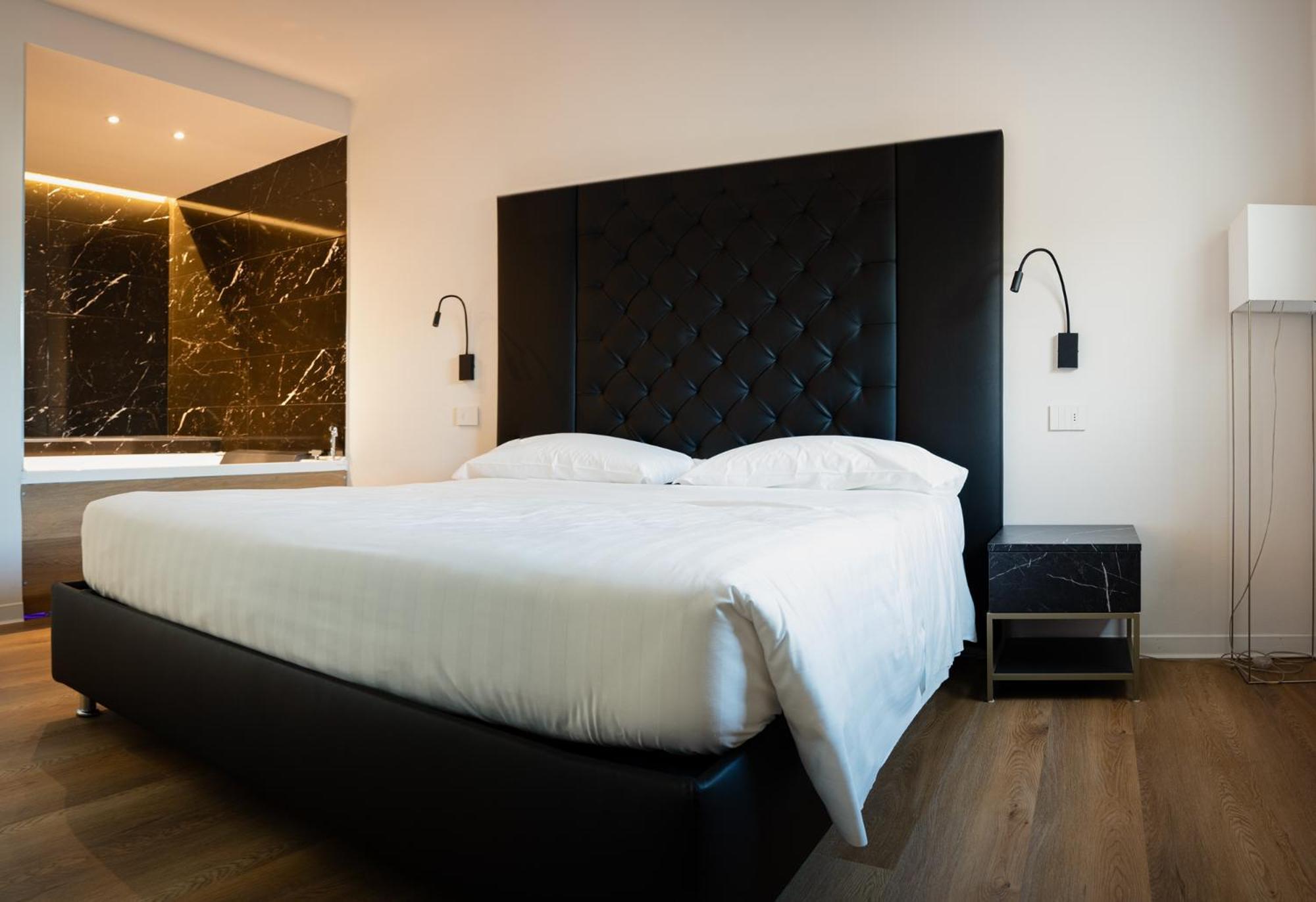 Hotel Villa I Pini 马洛 外观 照片